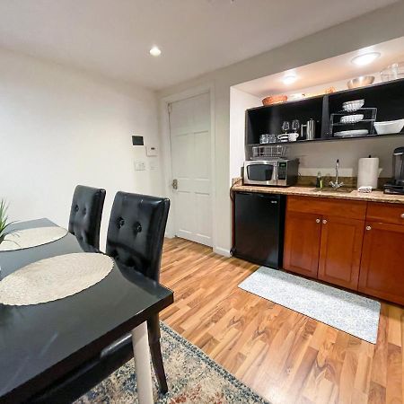 Wrigley Garden Unit Apartment ชิคาโก ภายนอก รูปภาพ